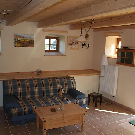 Ferienwohnung Friedersdorf شقة *